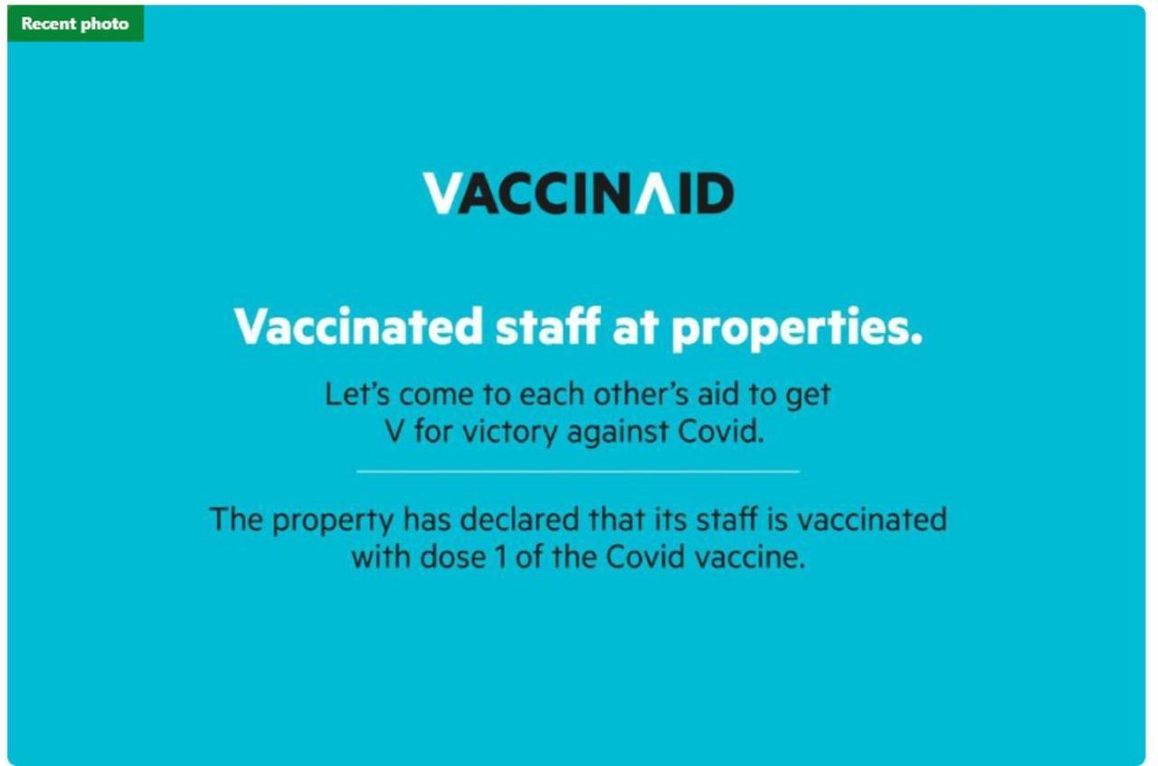 Vaccinated Staff - Oyo 3523 Gong Corner Homestay Kuta Lombok Exterior foto