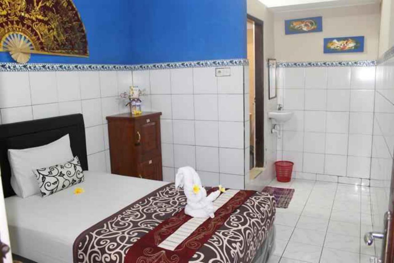 Vaccinated Staff - Oyo 3523 Gong Corner Homestay Kuta Lombok Exterior foto